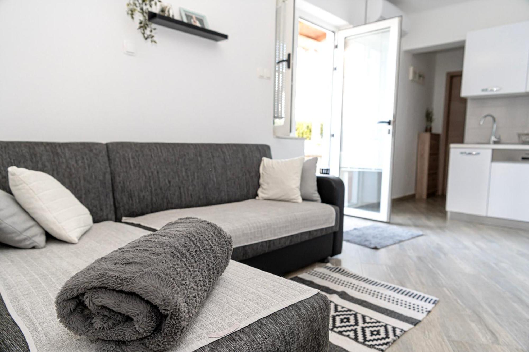 Apartman Murter 2+1 Екстериор снимка